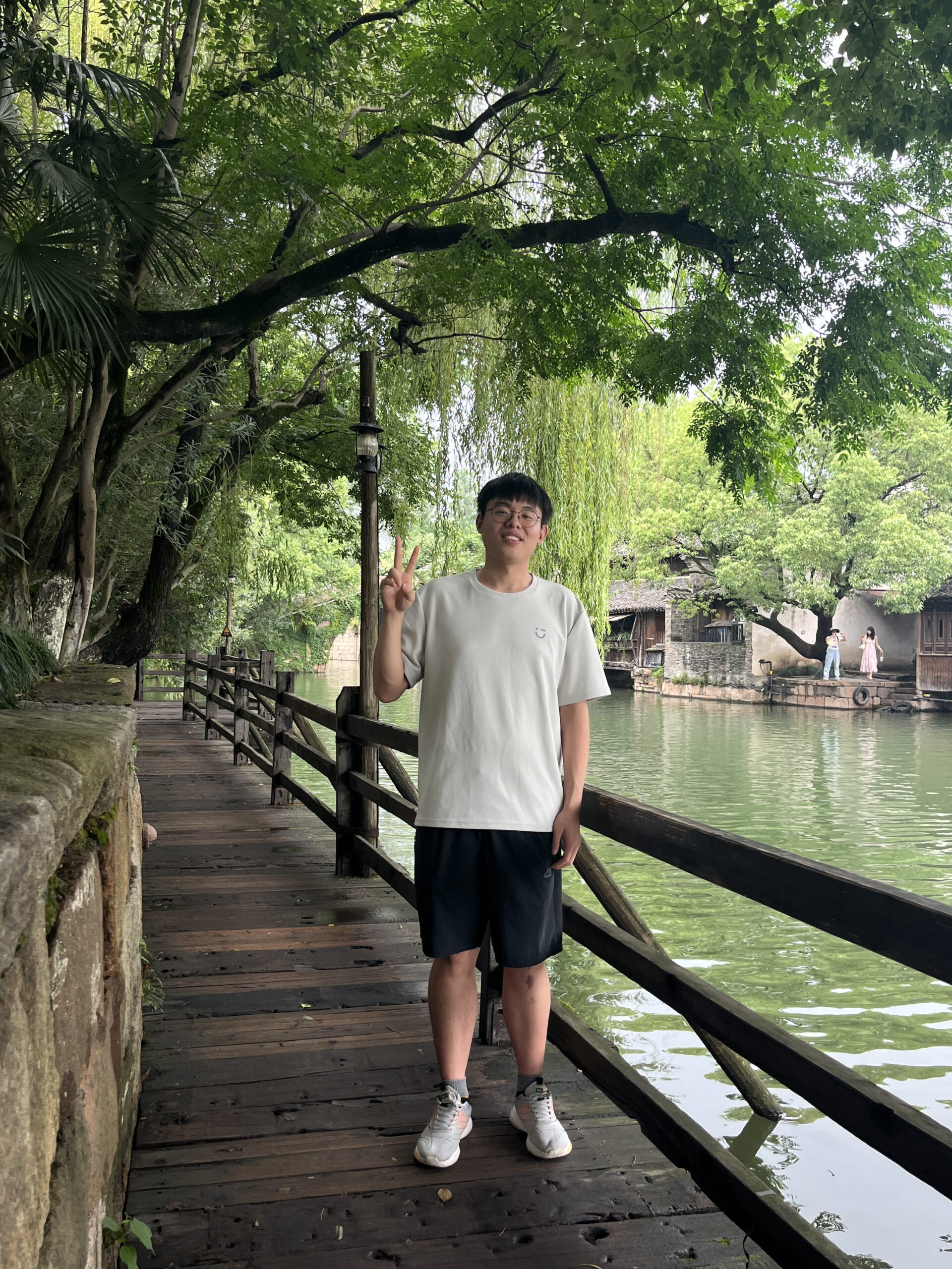 Harry Heung - BEng(EE)