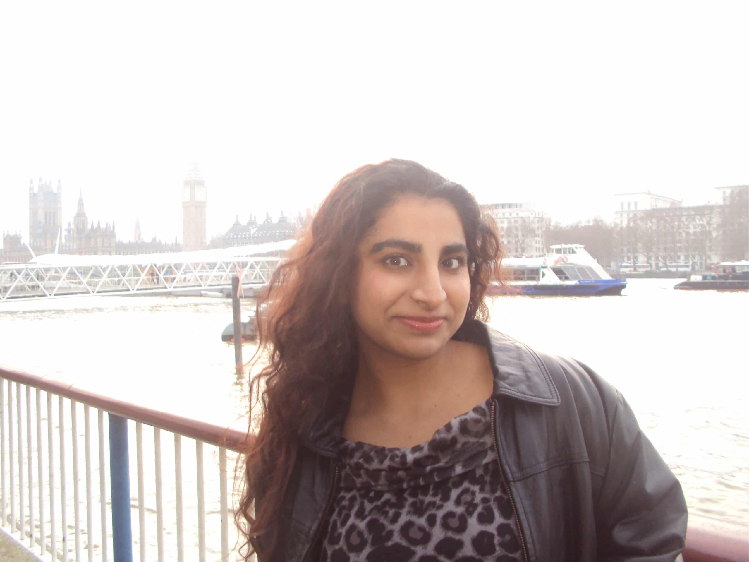 Noor Tayyab - LLB